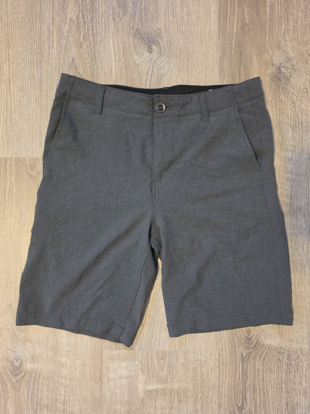 Volcom Men's Charcoal Casual Walking Shorts Size 29